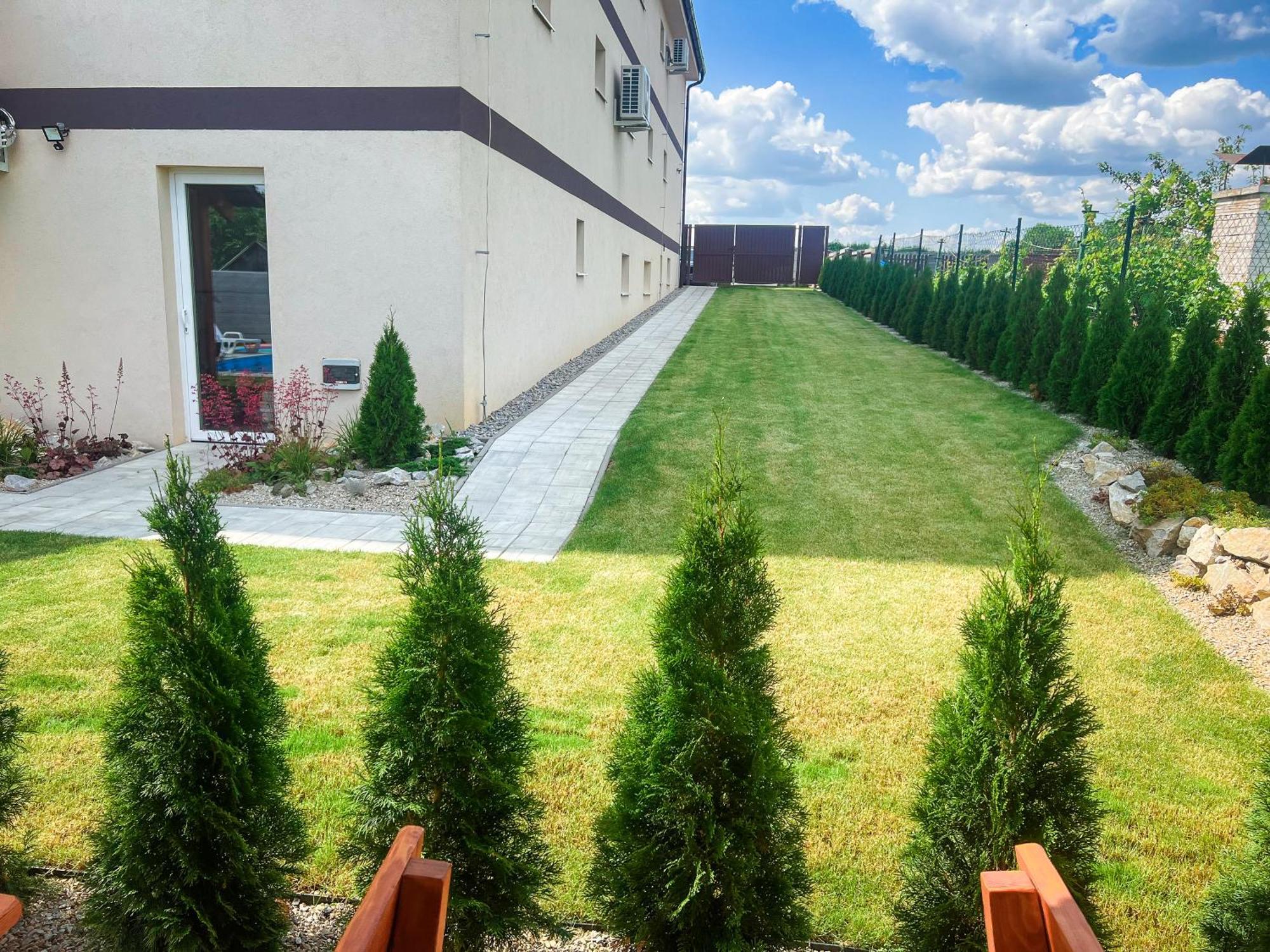 Rezidencia Podhajska Aparthotel Exterior photo